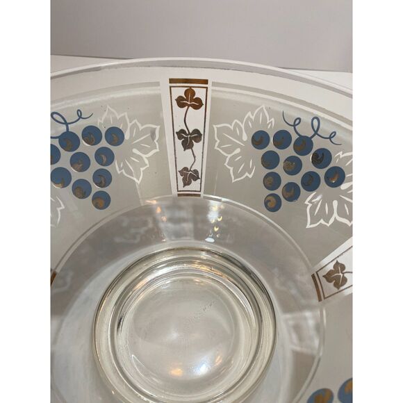 1950's Anchor Hocking Grapevine Pattern Chip Salad Fruit Decorative Bowl - Picture 10 of 10